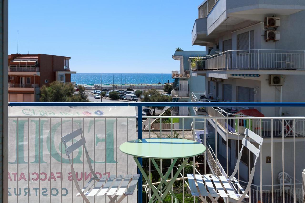 Ostia Holiday Tartane Exterior photo